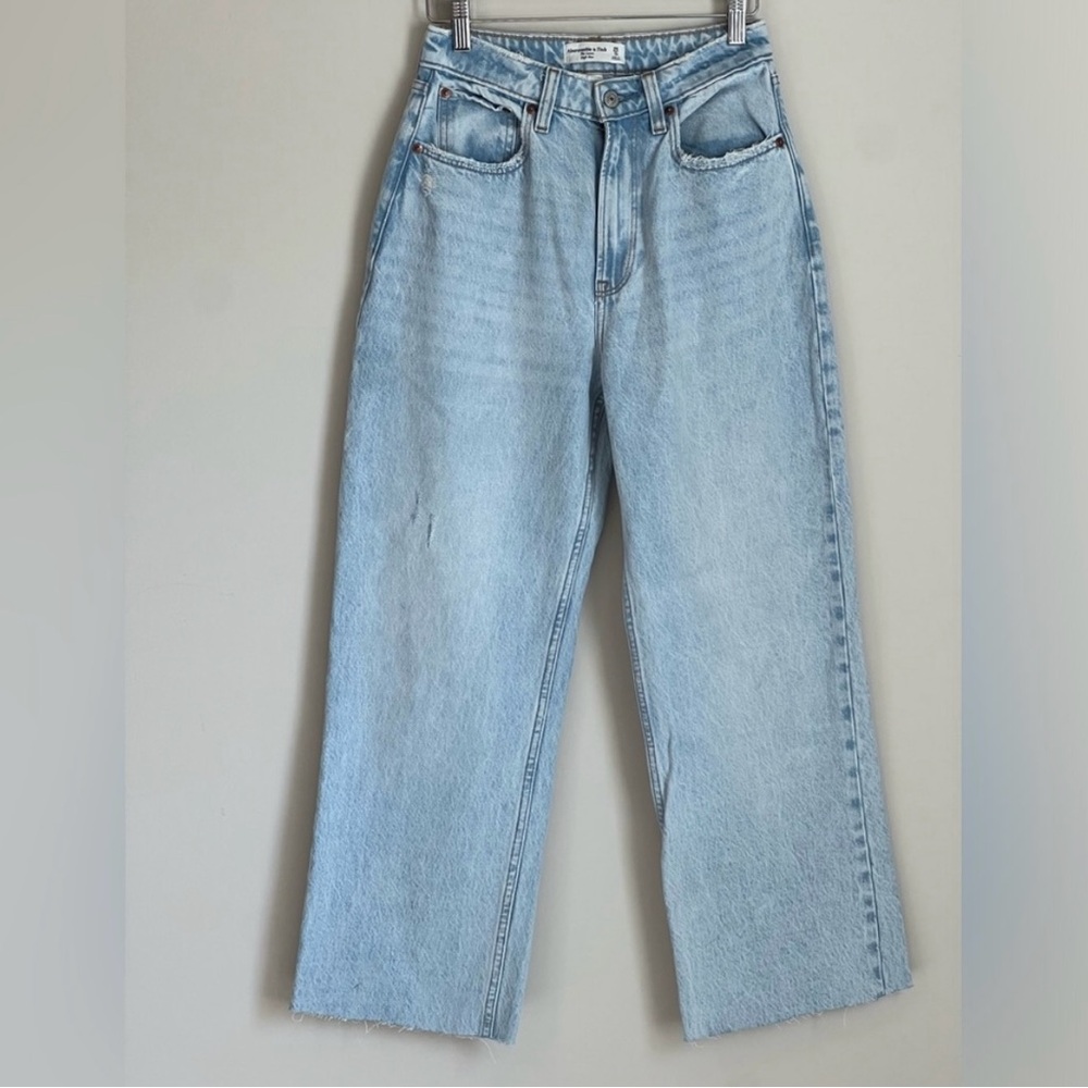 Abercrombie loose Light Blue Women's Jeans